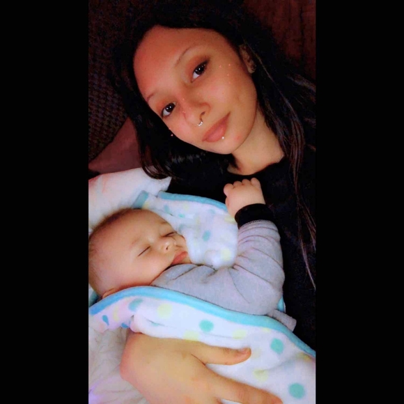 Meet your Posher, Shaelynn - Picture 1 of 1